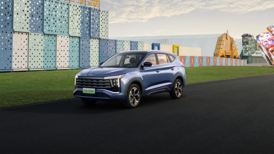9.98-14.98万元  大七座电混SUV  J9九游会X8 E家正式上市1948.png